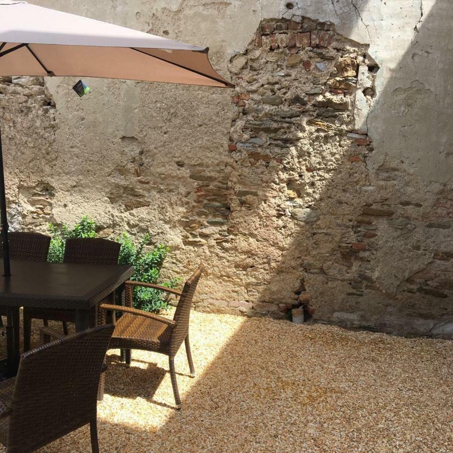 Tuscany House Of Artist モンティニョーゾ エクステリア 写真